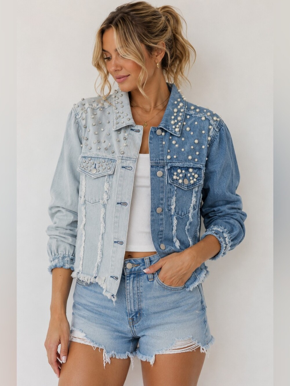 POL Two-Tone Pearl Rhinestone Embellished Distressed Denim Jacket Size Small